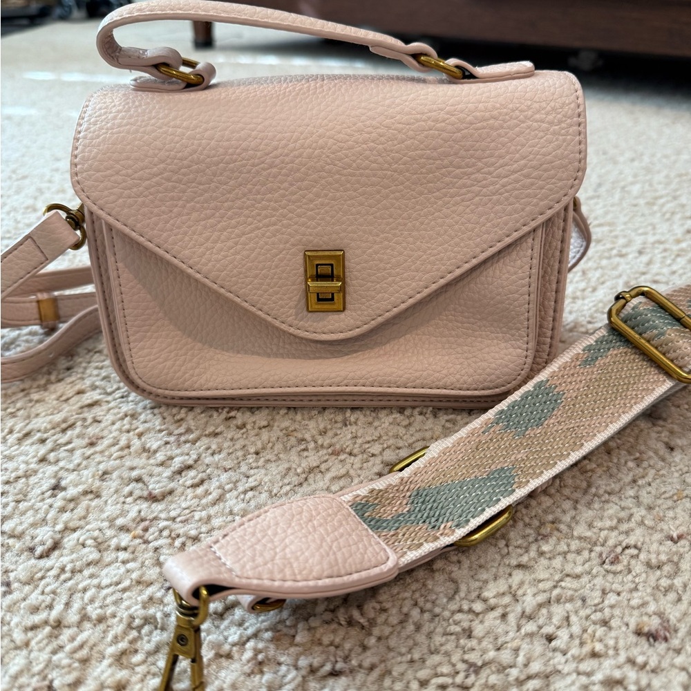 Elegant Pink Leather Crossbody Bag